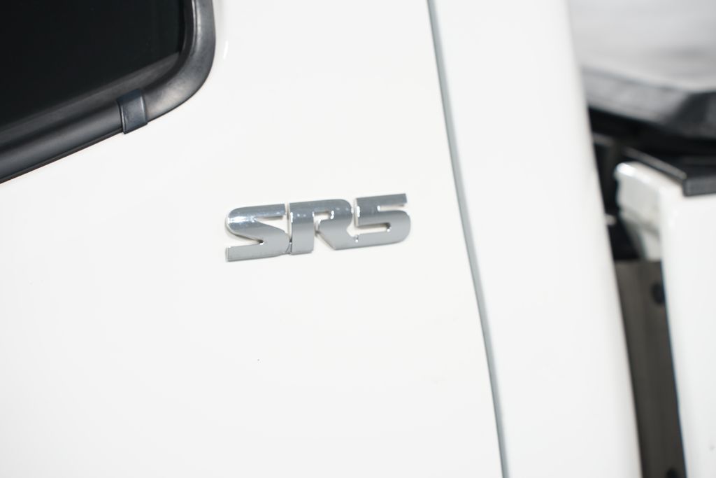 Thumbnail: 2022 Toyota Tacoma - 11