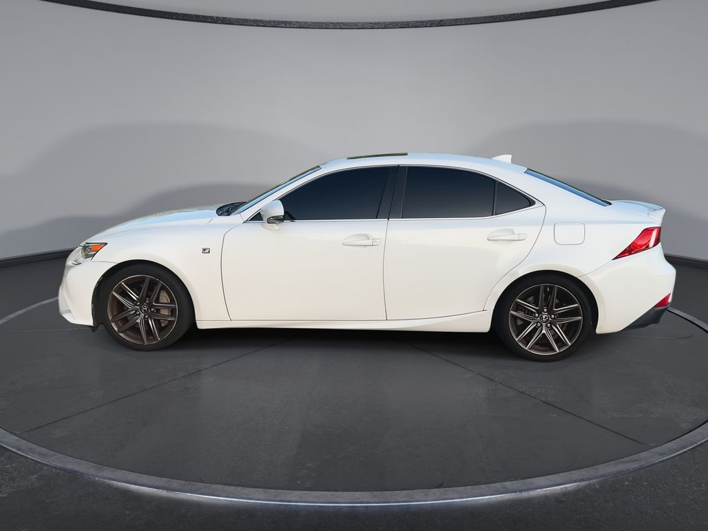 Thumbnail: 2016 Lexus IS - 5
