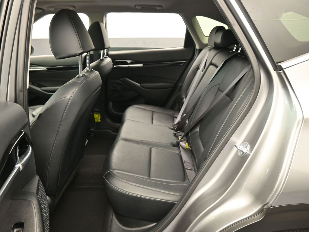 Used 2025 Steel Gray Kia EX image 29