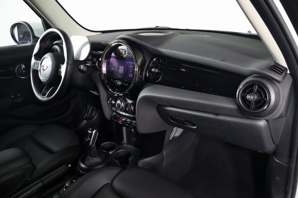 Thumbnail: 2024 MINI Cooper - 9