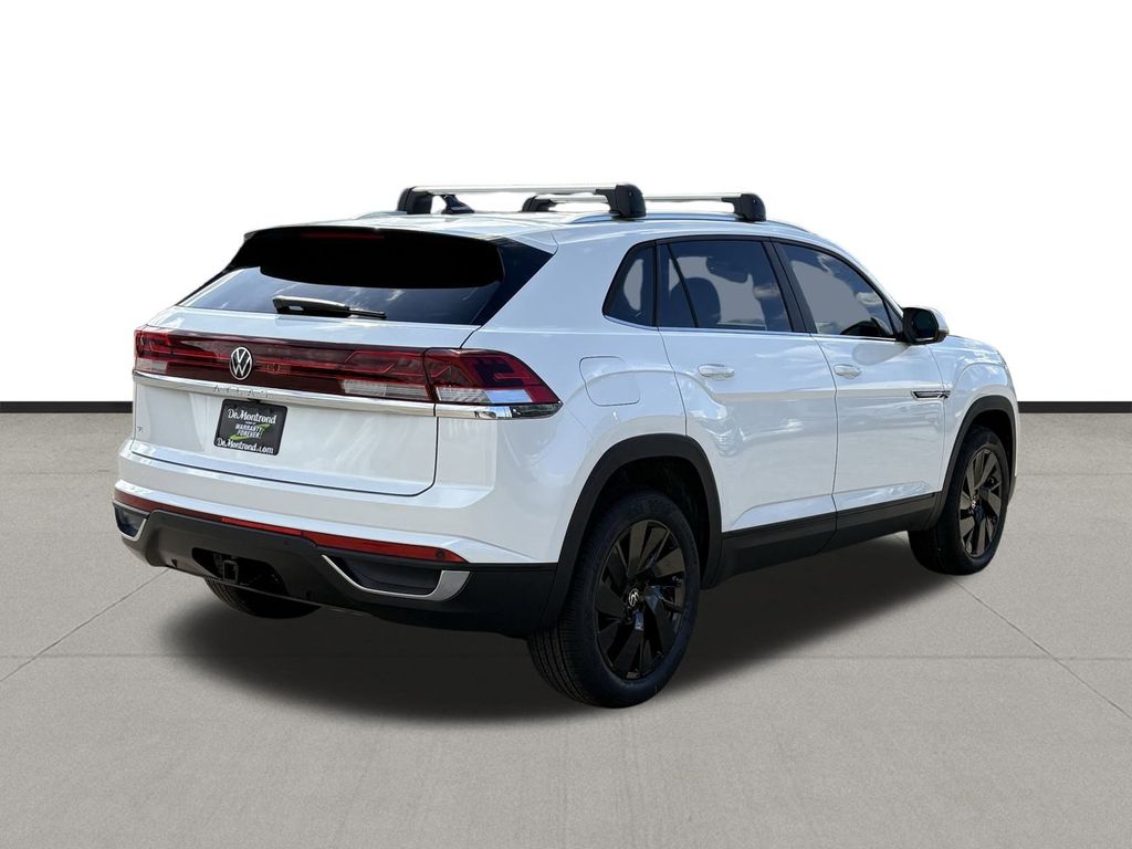 New 2026 White Pearl Volkswagen 2.0T SE w/Technology image 5