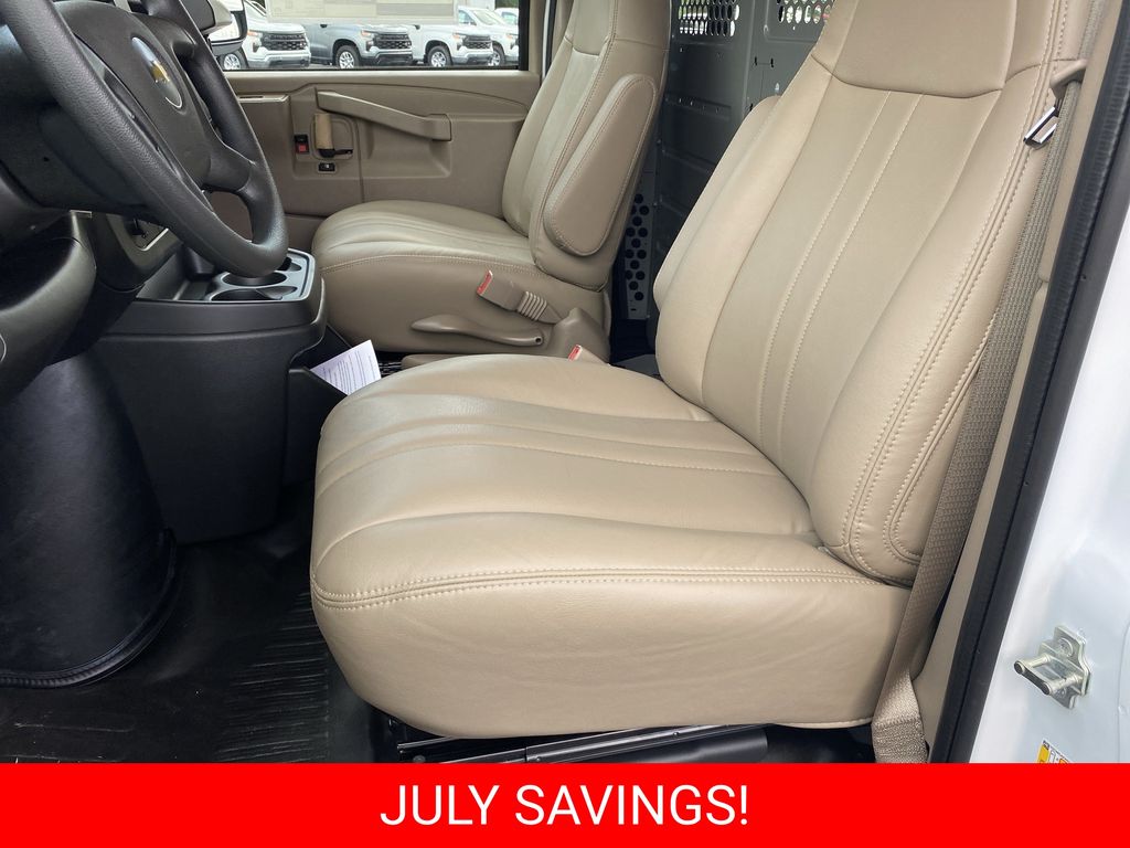 New 2026 Chevrolet Express 2500 Van