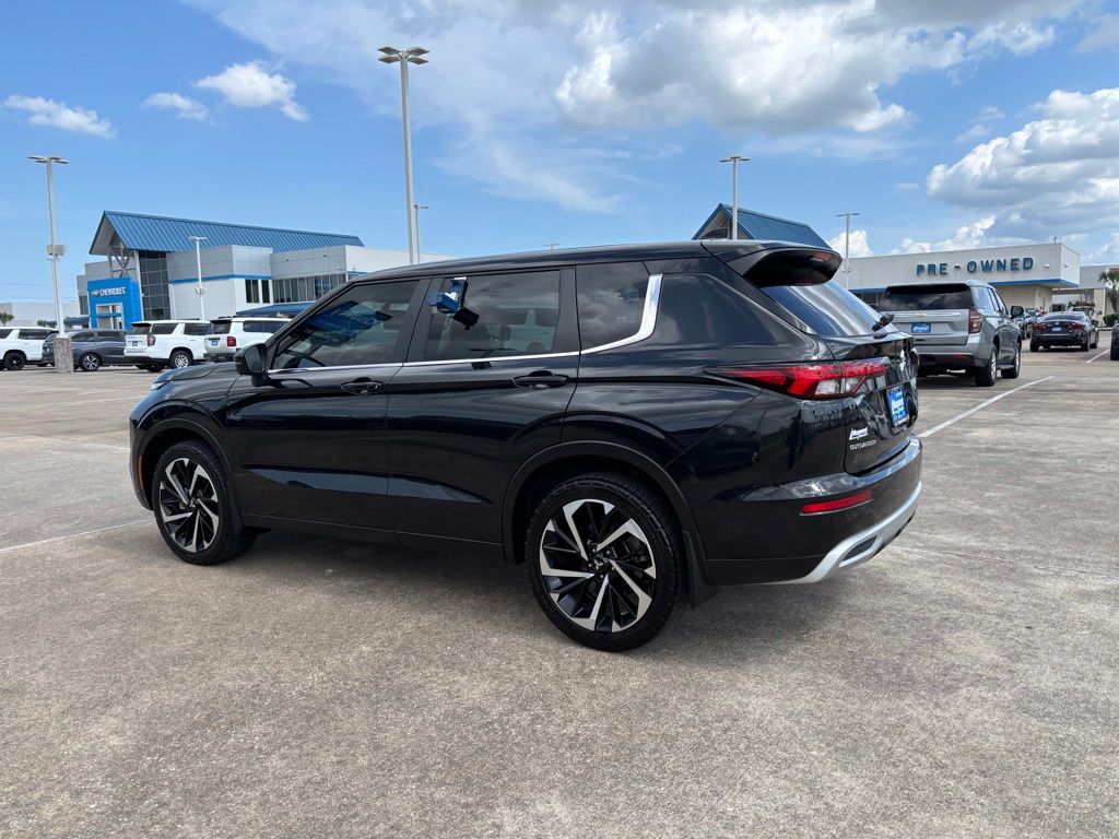 2023 Mitsubishi Outlander SE  at North Houston Mitsubishi