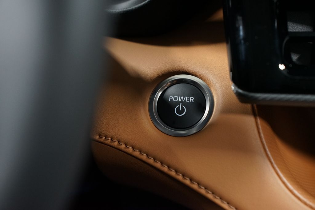 Thumbnail: 2026 Toyota Highlander - 22