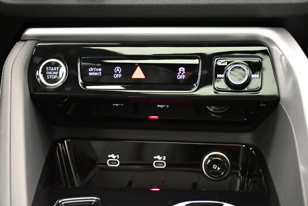 Thumbnail: 2025 Audi Q5 - 27