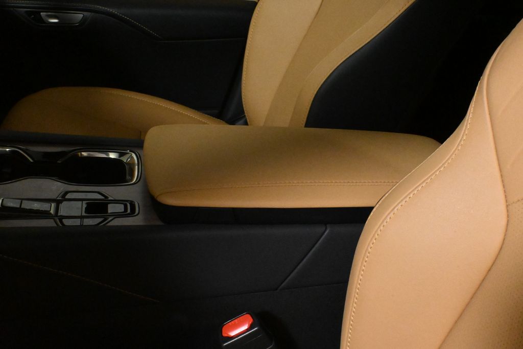 Thumbnail: 2025 Lexus RX - 25