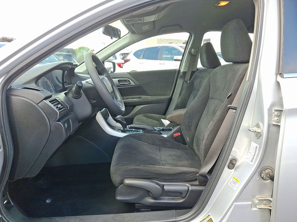 Thumbnail: 2013 Honda Accord - 13