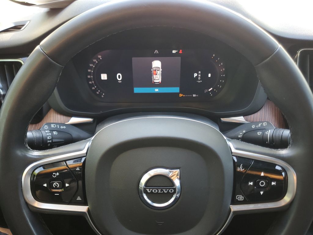 used 2023 Volvo XC60 car, priced at $28,895