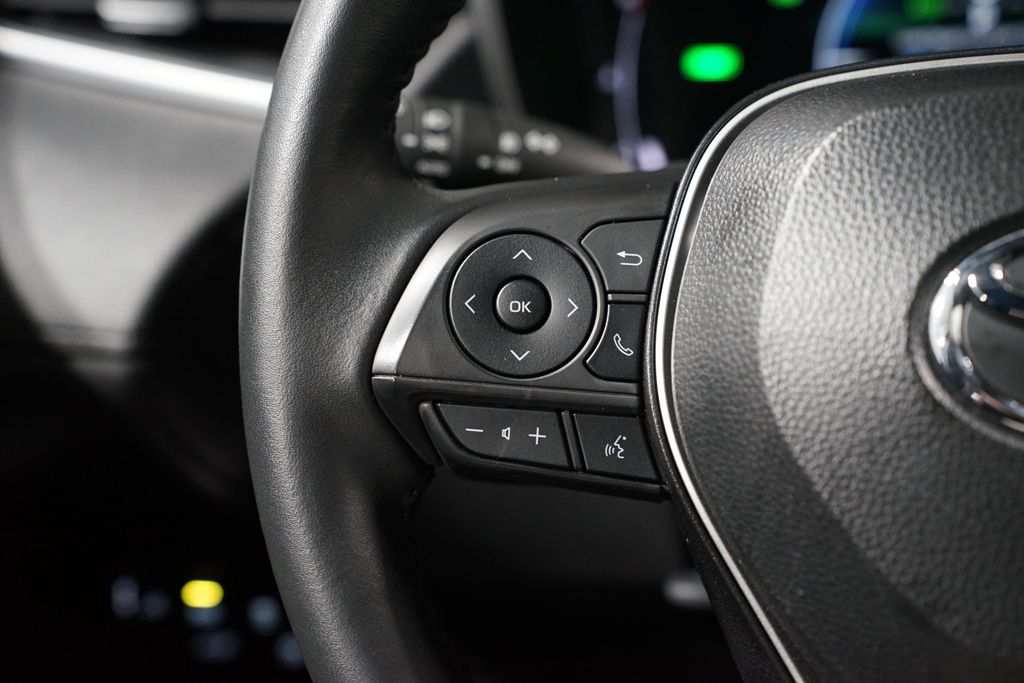 Thumbnail: 2025 Toyota Corolla Cross - 14