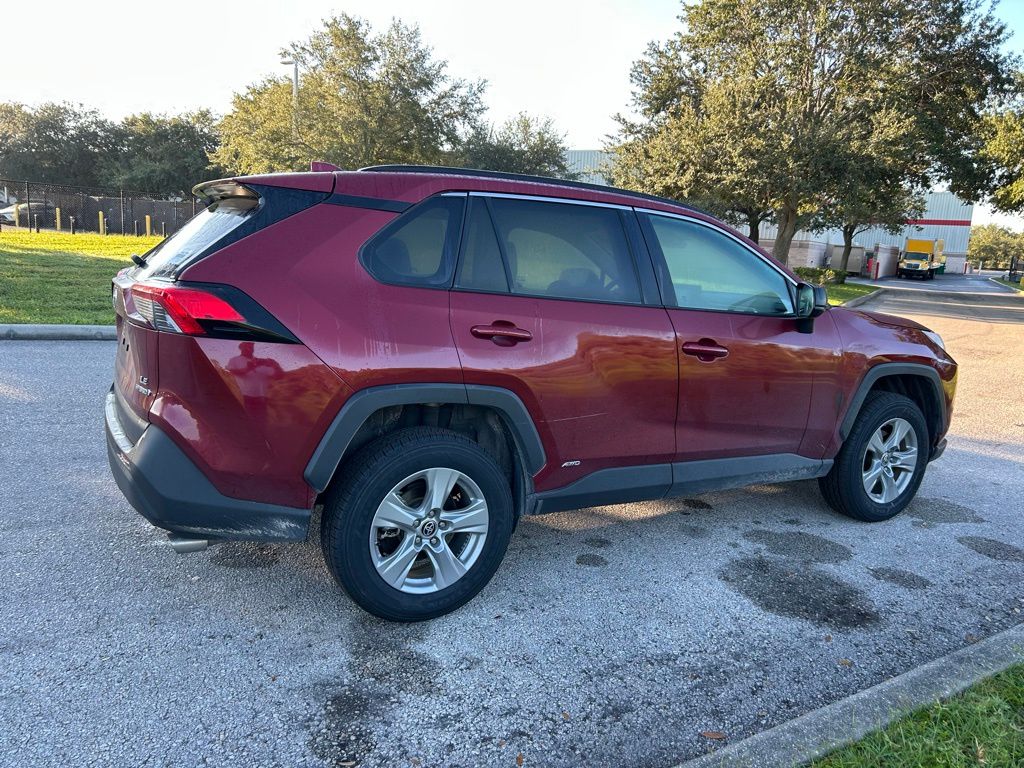 Thumbnail: 2022 Toyota RAV4 - 5