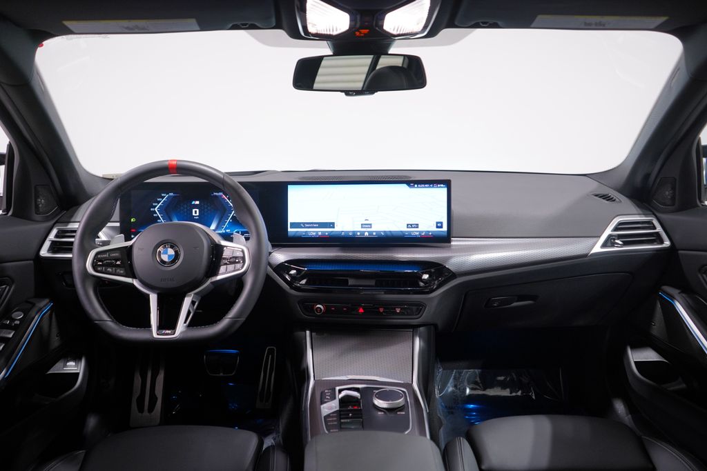 Thumbnail: 2025 BMW 3 Series - 10