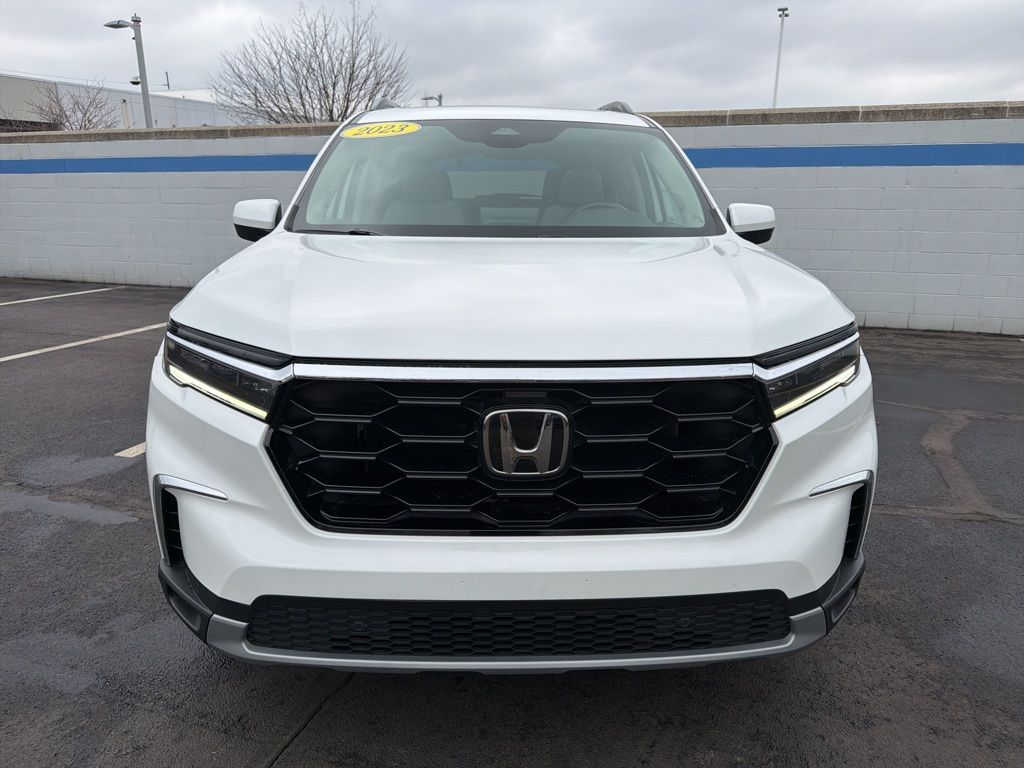 Thumbnail: 2023 Honda Pilot - 8