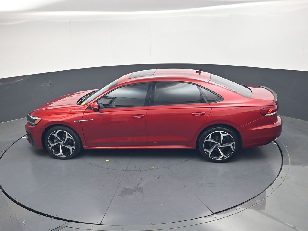 Used 2021  Volkswagen 2.0T R-Line image 26