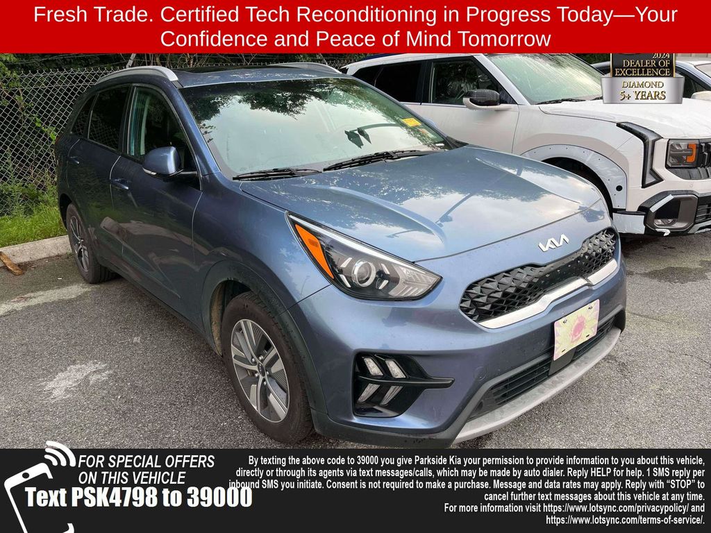 2022 Kia Niro Hybrid Plug-In EX Premium FWD