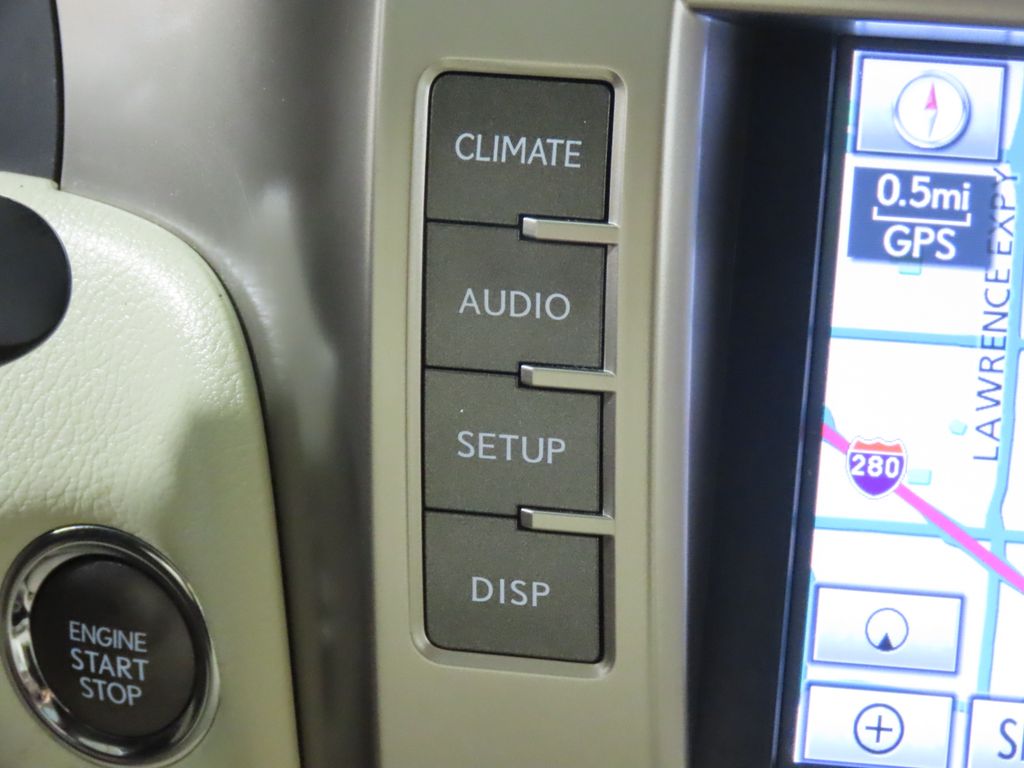 Thumbnail: 2013 Lexus GX - 24