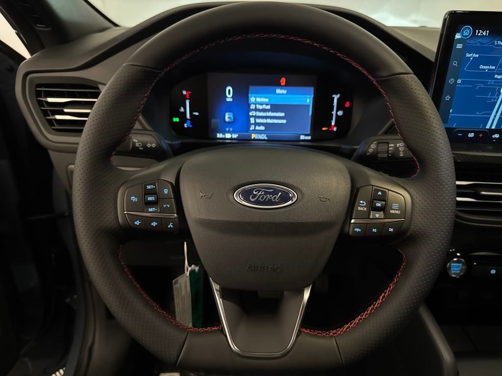 2025 Ford Escape Hybrid ST-Line photo 7