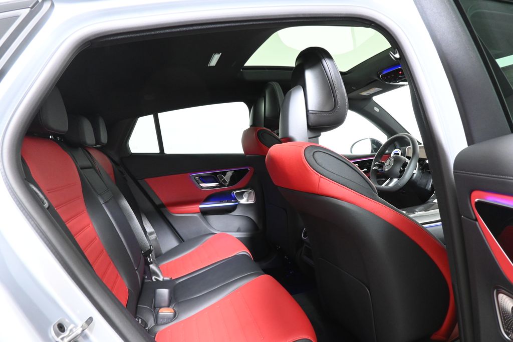 2025 Mercedes-Benz GLC 300 19