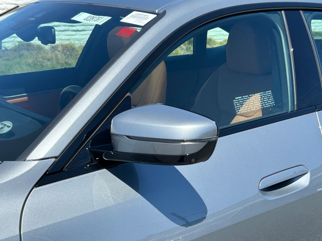 Thumbnail: 2023 BMW i4 - 10