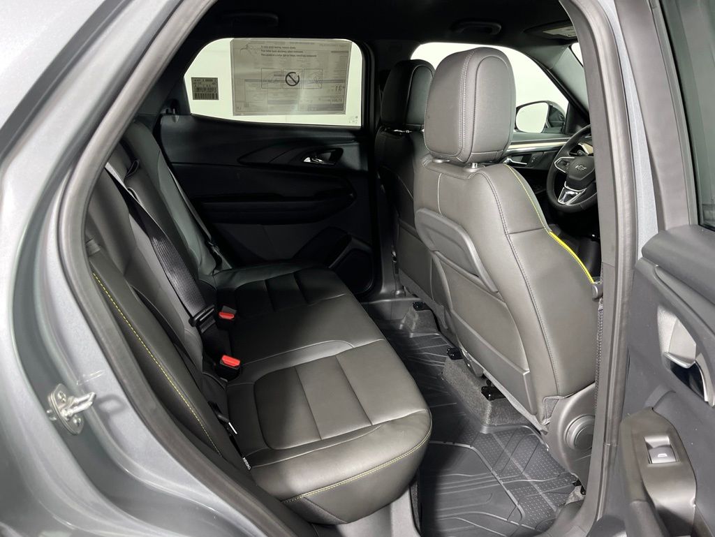 Thumbnail: 2026 Chevrolet TrailBlazer - 11