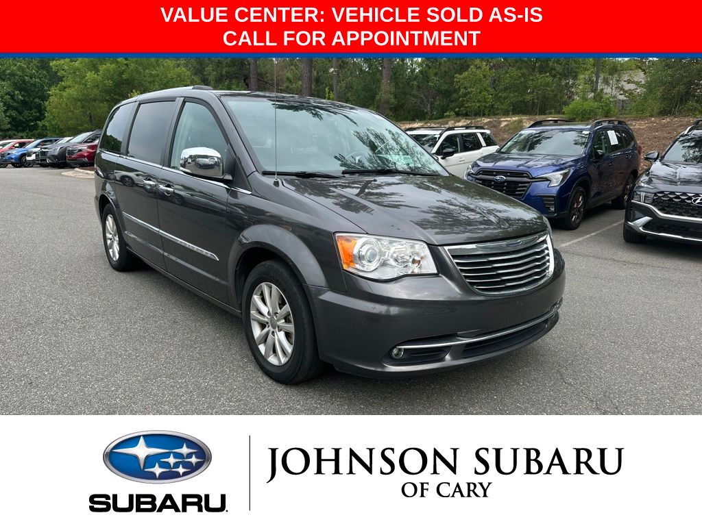 Gray (Granite Crystal Metallic Clearcoat) 2015 Chrysler Town & Country Minivan Front-Wheel Drive 6-Speed Automatic