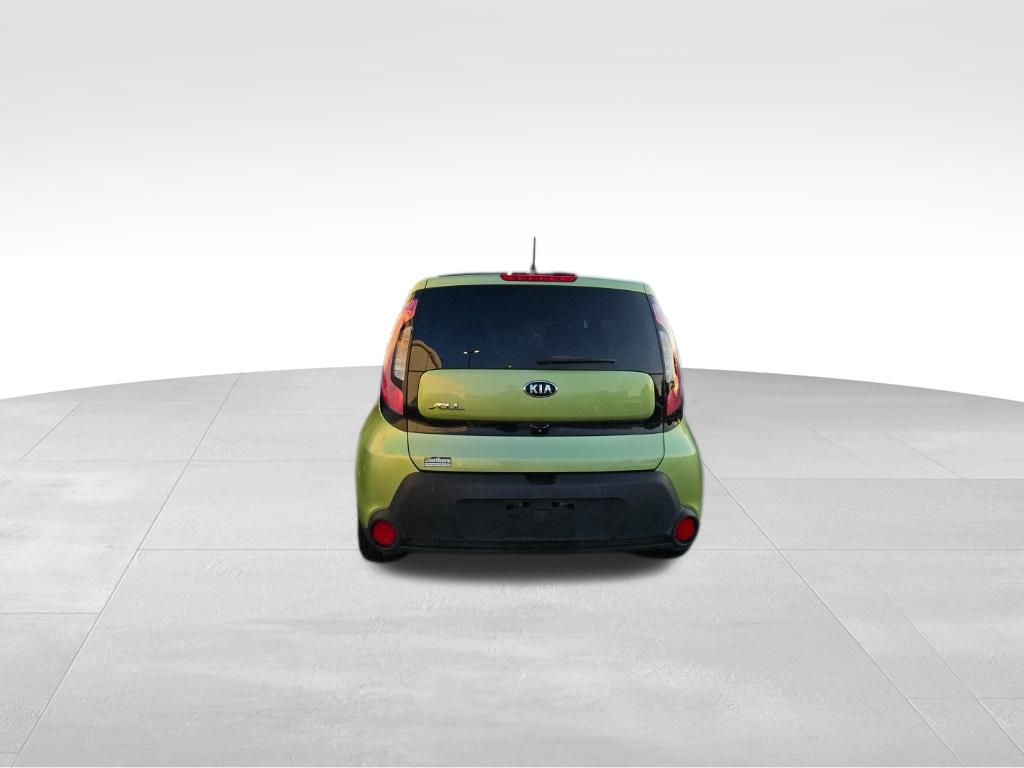 Used 2015 Green Kia Plus image 7