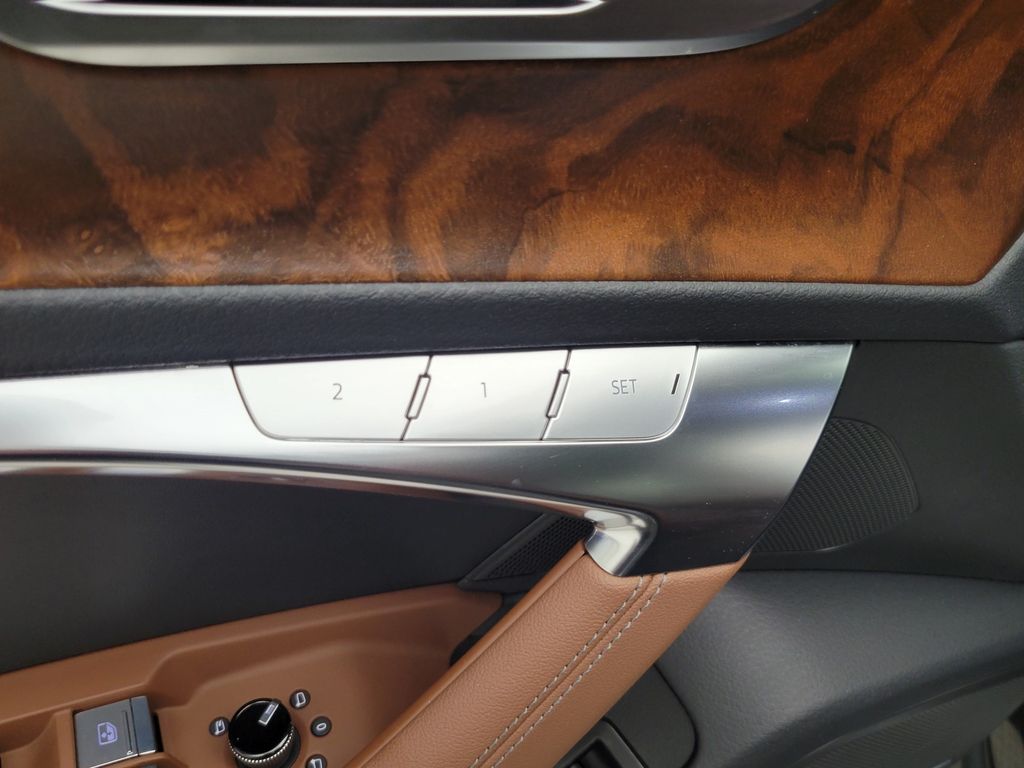 Thumbnail: 2022 Audi A6 - 30