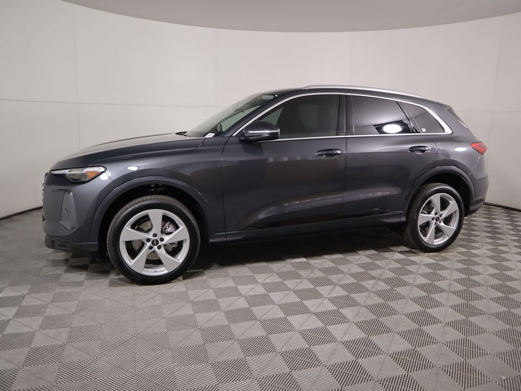 Thumbnail: 2025 Audi Q5 - 8