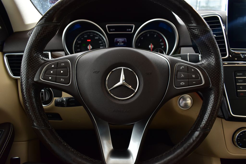 Thumbnail: 2017 Mercedes-Benz GLE - 15