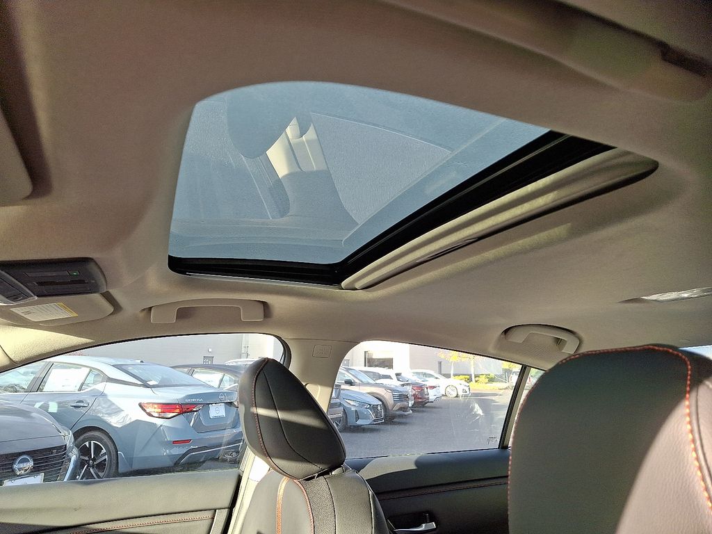 Thumbnail: 2025 Nissan Sentra - 6