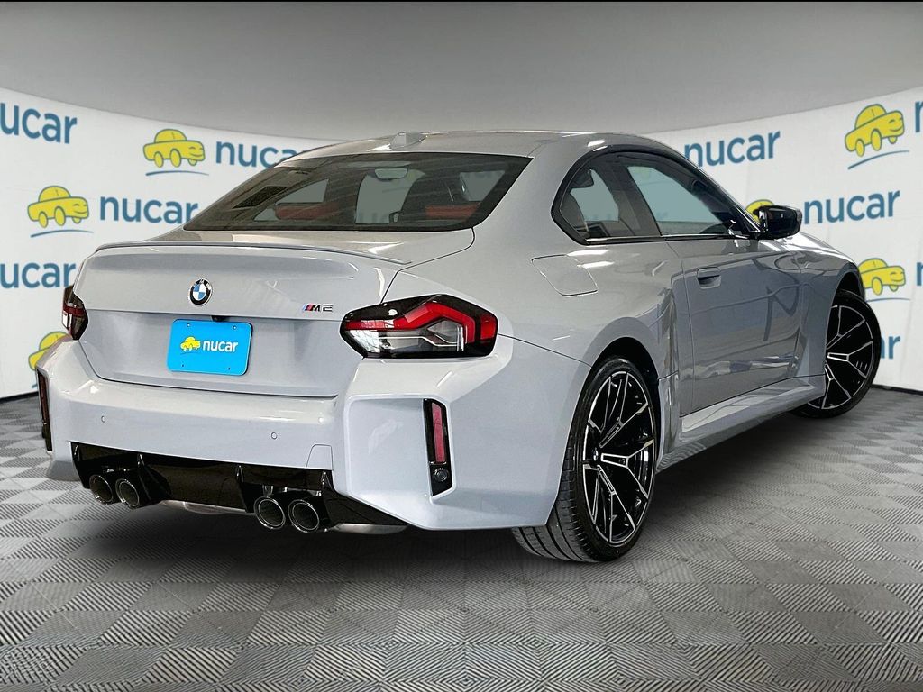 2025 BMW M2 — photo 6
