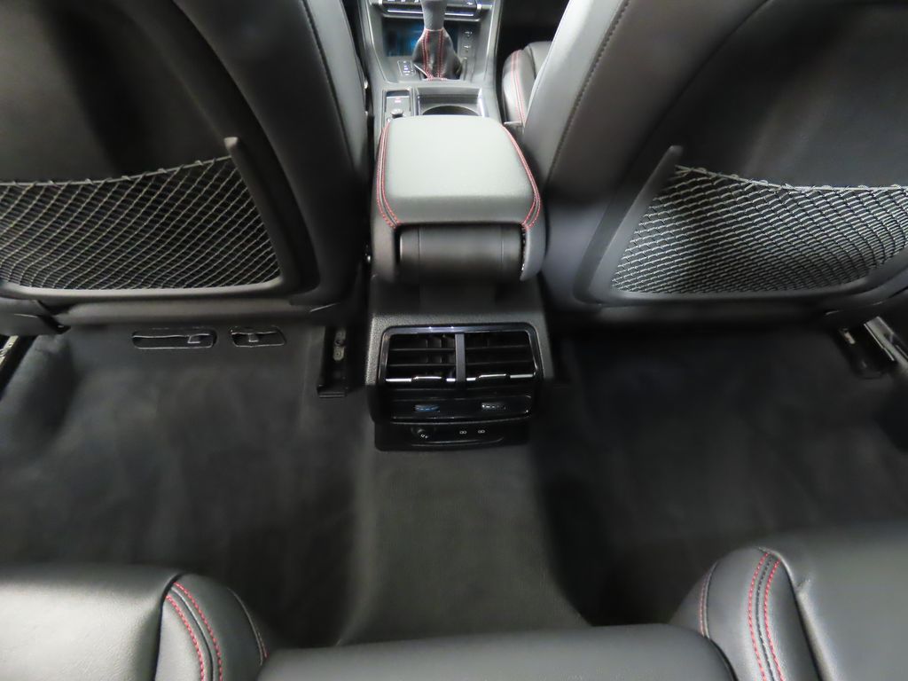 Thumbnail: 2025 Audi Q3 - 27