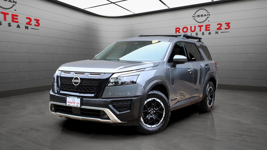 Gray (Gun Metallic) 2023 Nissan Pathfinder SUV / Crossover All-Wheel Drive 9-Speed Automatic
