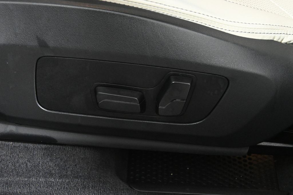 Thumbnail: 2024 BMW X1 - 26