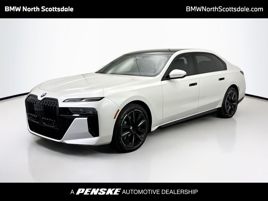 【31】一般車 シティー車 Fallvy stvle クリーム New 2026 BMW i7 xDrive60 4D Sedan in Phoenix #B44887 | Penske Automall