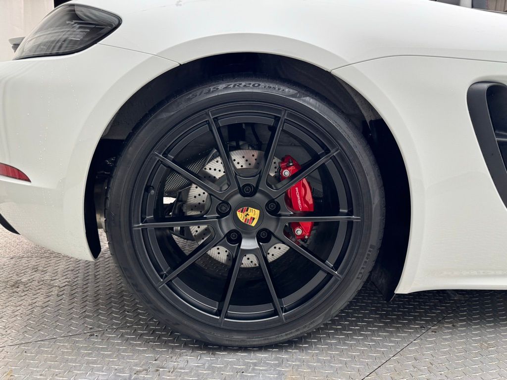 2025 Porsche 718 Boxster GTS 11
