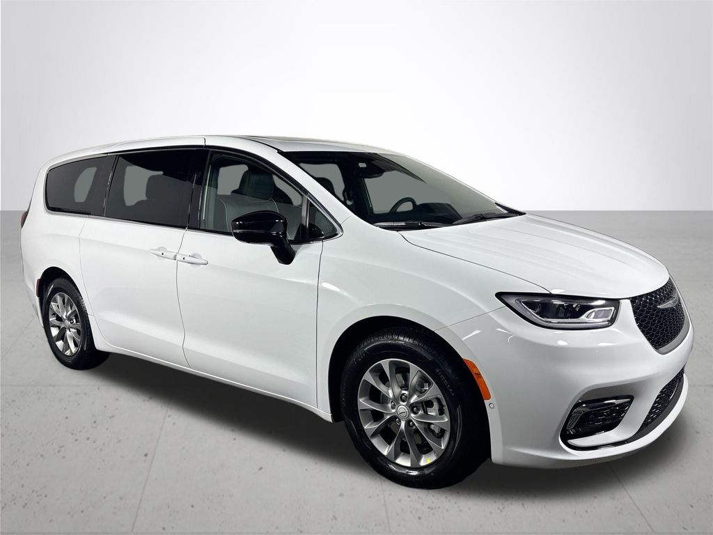 2026 Chrysler Pacifica Limited