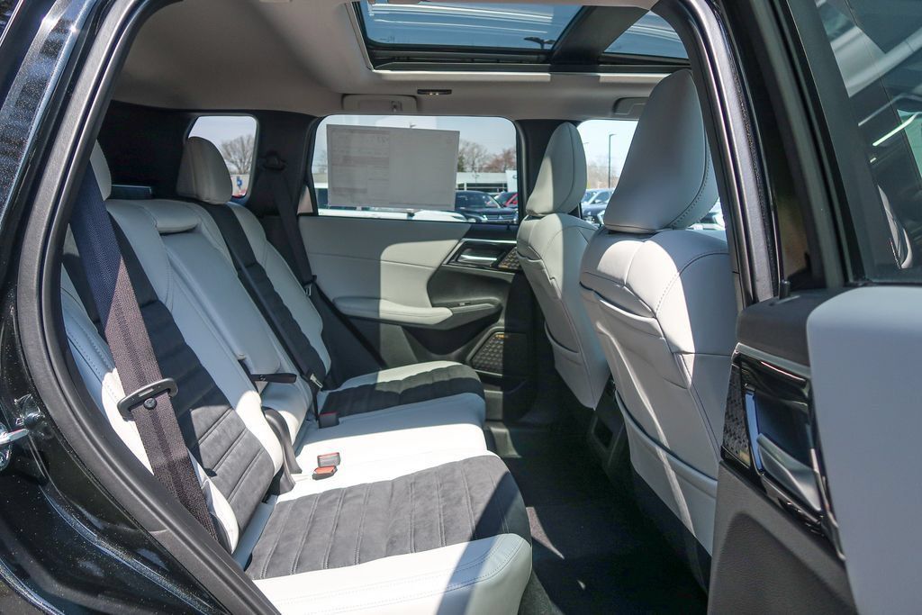 2026 Mitsubishi Outlander SE 2.5 S-AWC