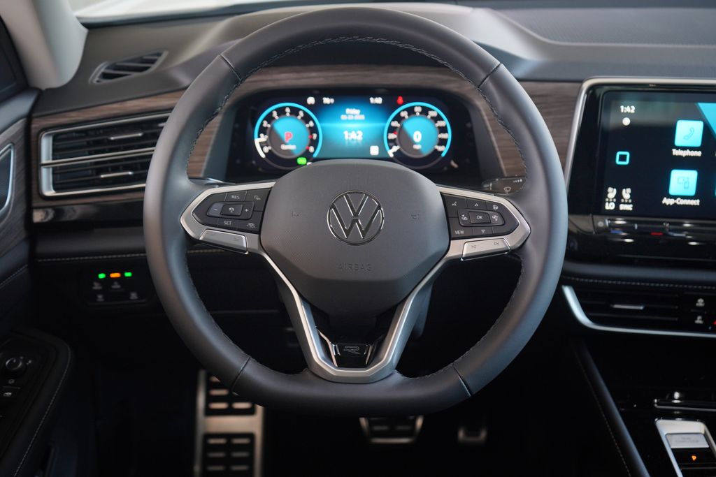 Thumbnail: 2025 Volkswagen Atlas - 10