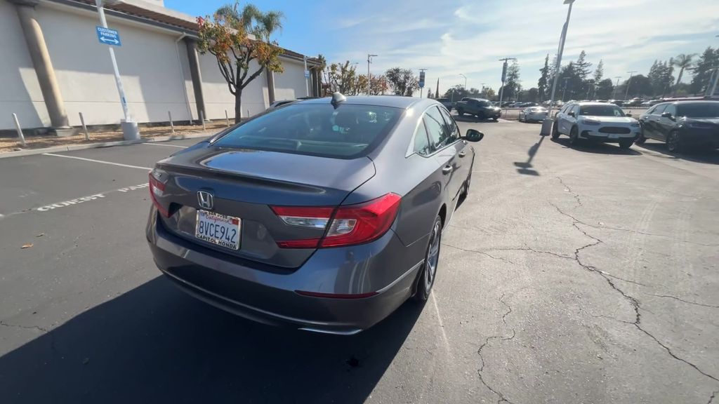 Thumbnail: 2020 Honda Accord - 8