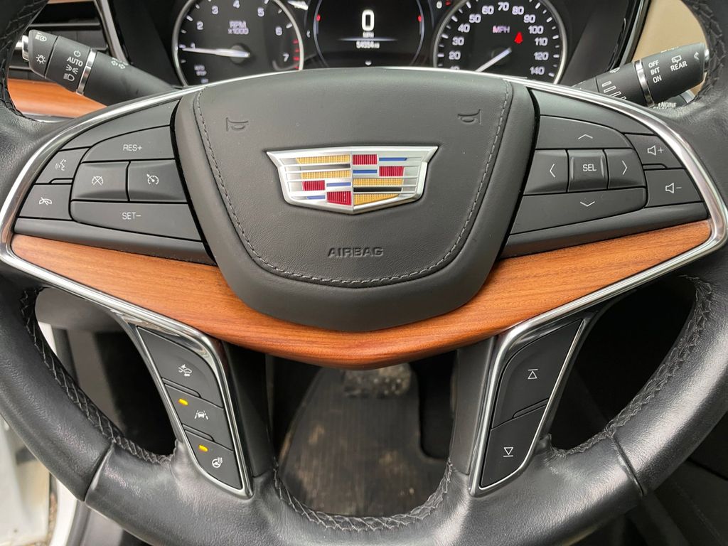 2019 Cadillac XT5 Platinum 17