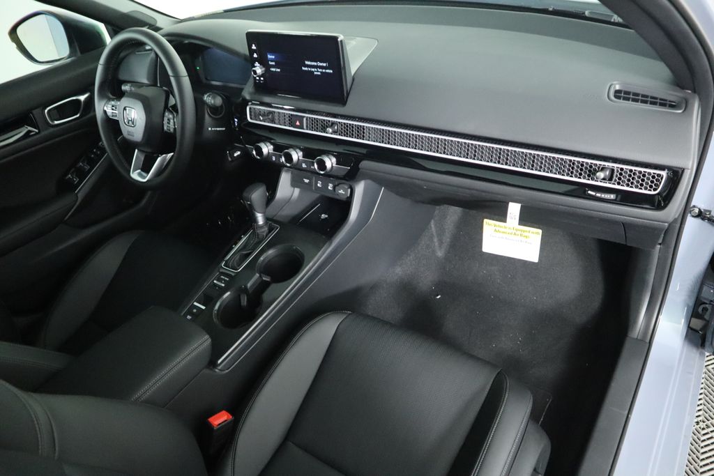 2025 Honda Civic Sport Touring 18