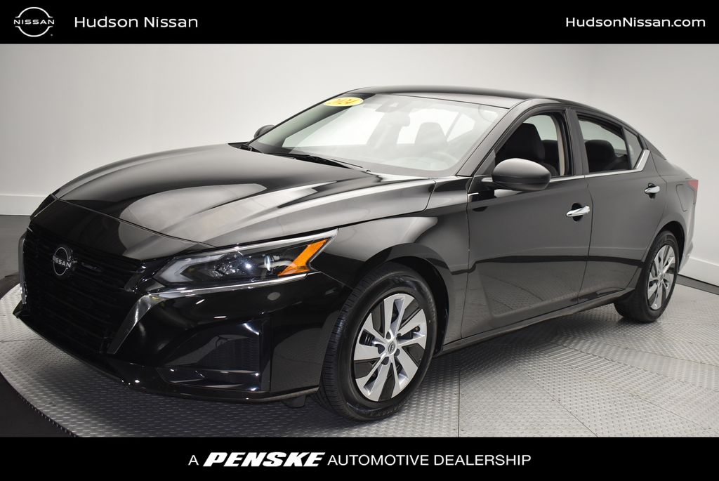 Thumbnail: 2024 Nissan Altima - 1