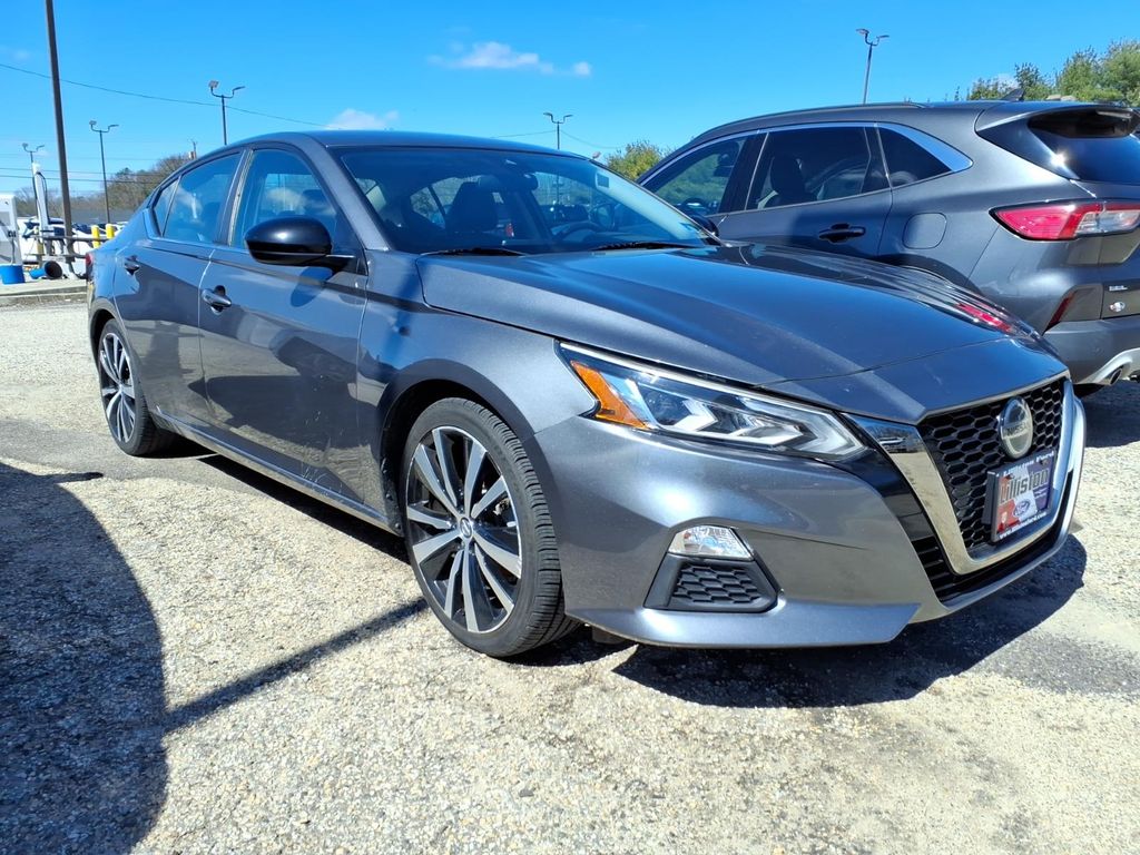 2020 Nissan Altima 2.5 SR FWD