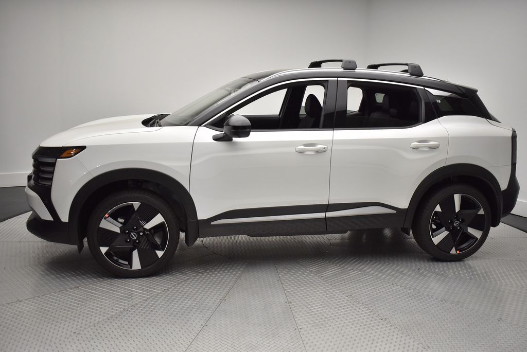 Thumbnail: 2026 Nissan Kicks - 8