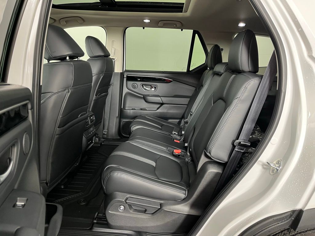 Thumbnail: 2025 Honda Pilot - 24