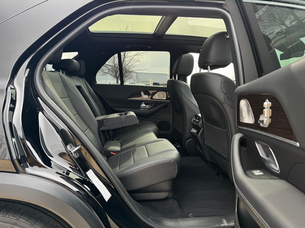2024 Mercedes-Benz GLE GLE 350 photo