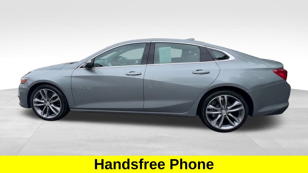 2023 Chevrolet Malibu LT photo