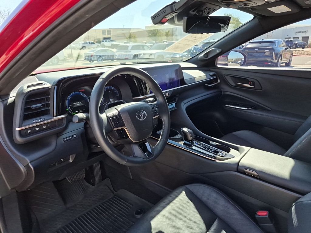 Used Car 2025 Toyota Crown Signia  Limited For Sale Under $50,000 In Austin, Texas