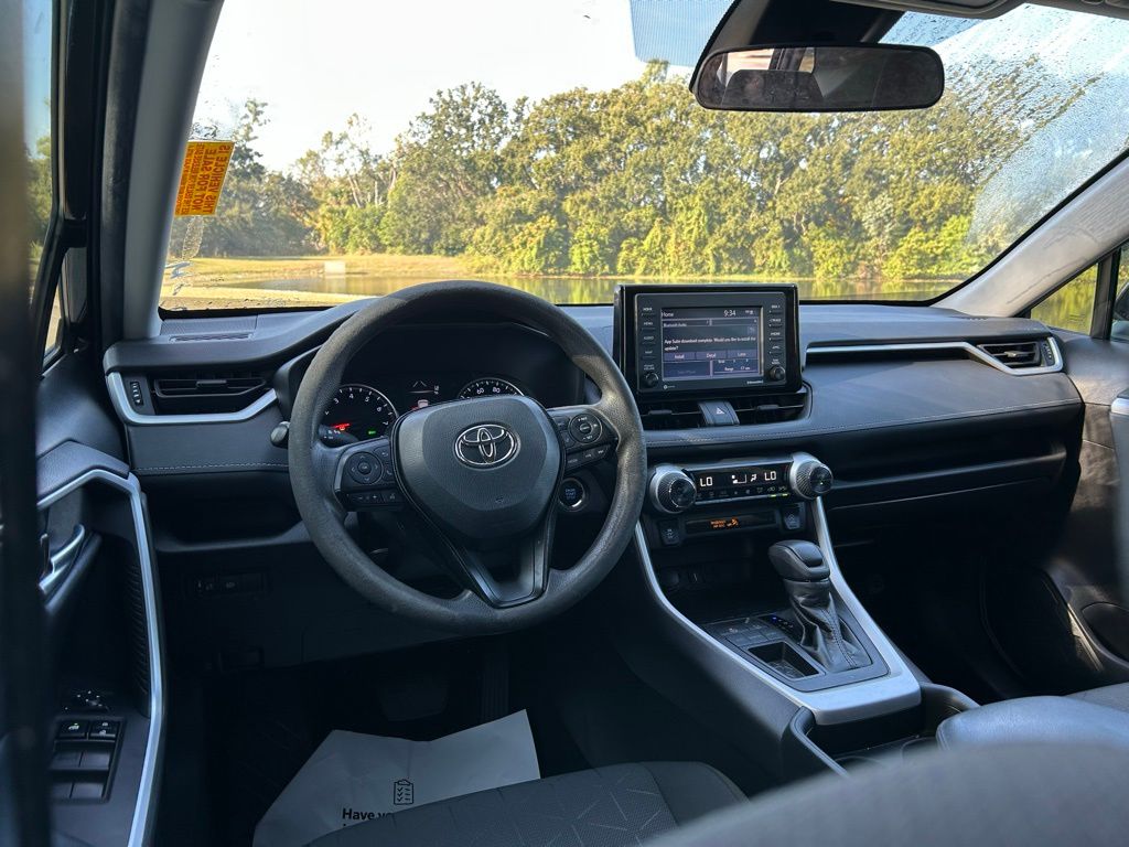 Thumbnail: 2021 Toyota RAV4 - 12