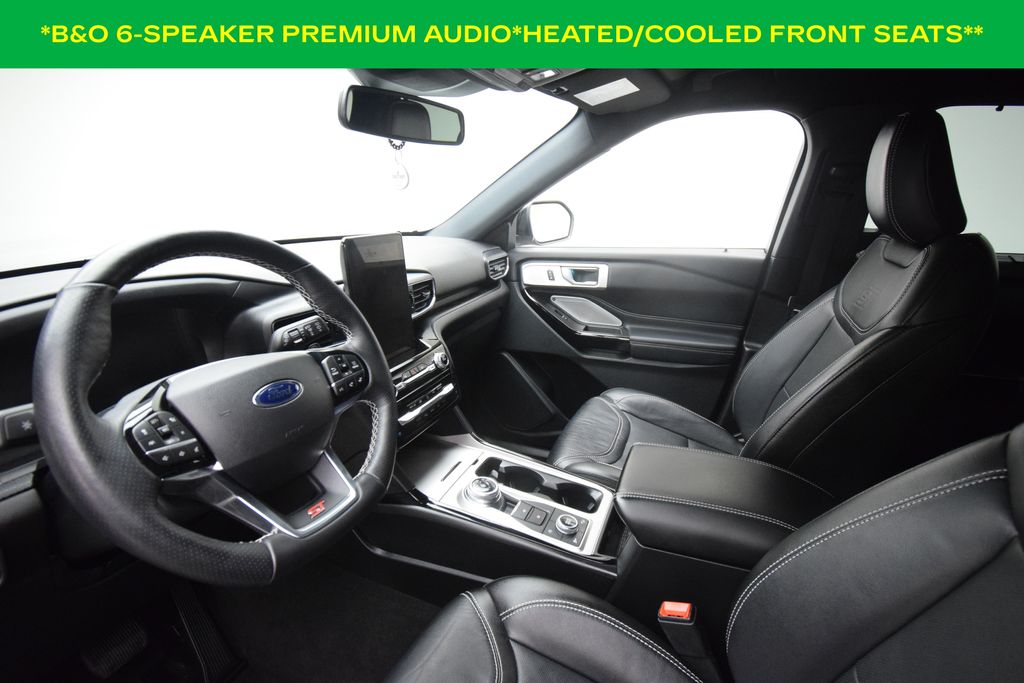 used 2022 Ford Explorer car, priced at $35,200
